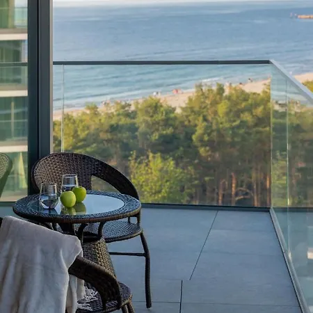 Royallux Apartment Waves Resort & Spa - Sea View From Balcony By Renters Prestige Miedzyzdroje Exterior photo