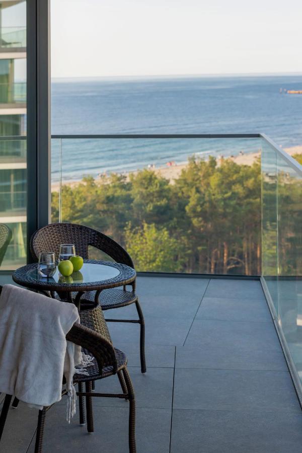Apartment Royallux Waves & - Sea View From Balcony By Renters Prestige