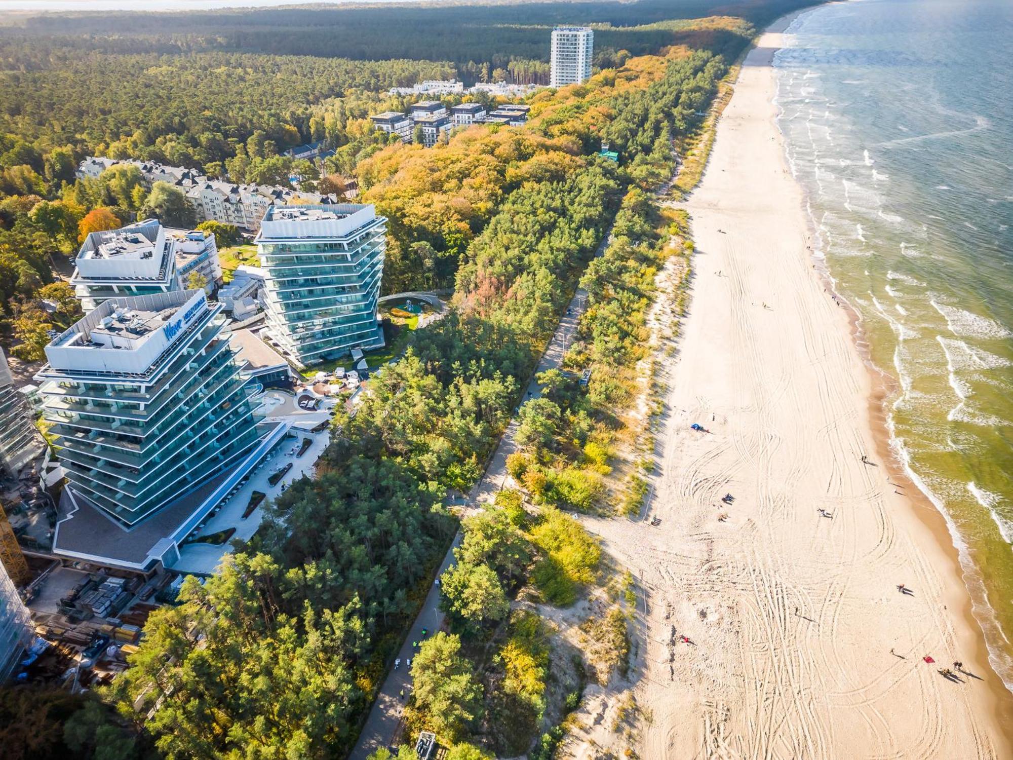 Royallux Waves & - Sea View From Balcony By Renters Prestige Apartment *
